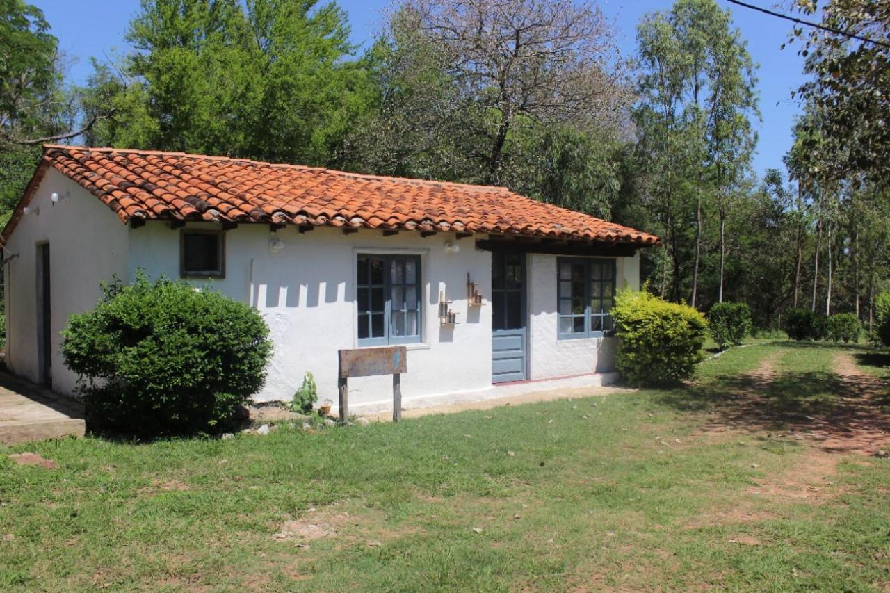 Posada San Miguel Paraguari Esterno foto